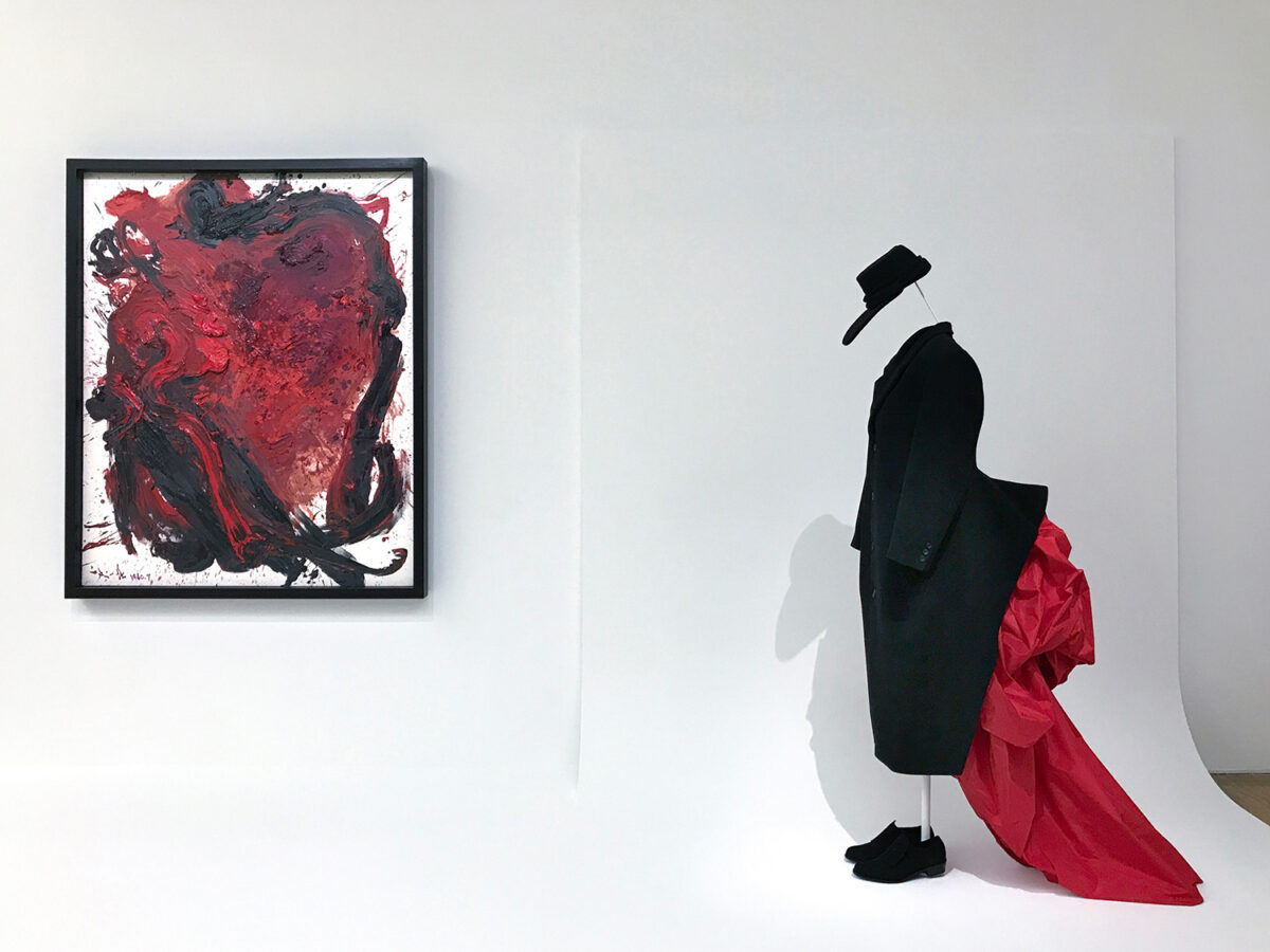 ファッションとアートいいえ、ファッションもアートです。「外見の向こう側、ファッションが現代アート美術館に招かれたとき」 – 装苑ONLINE