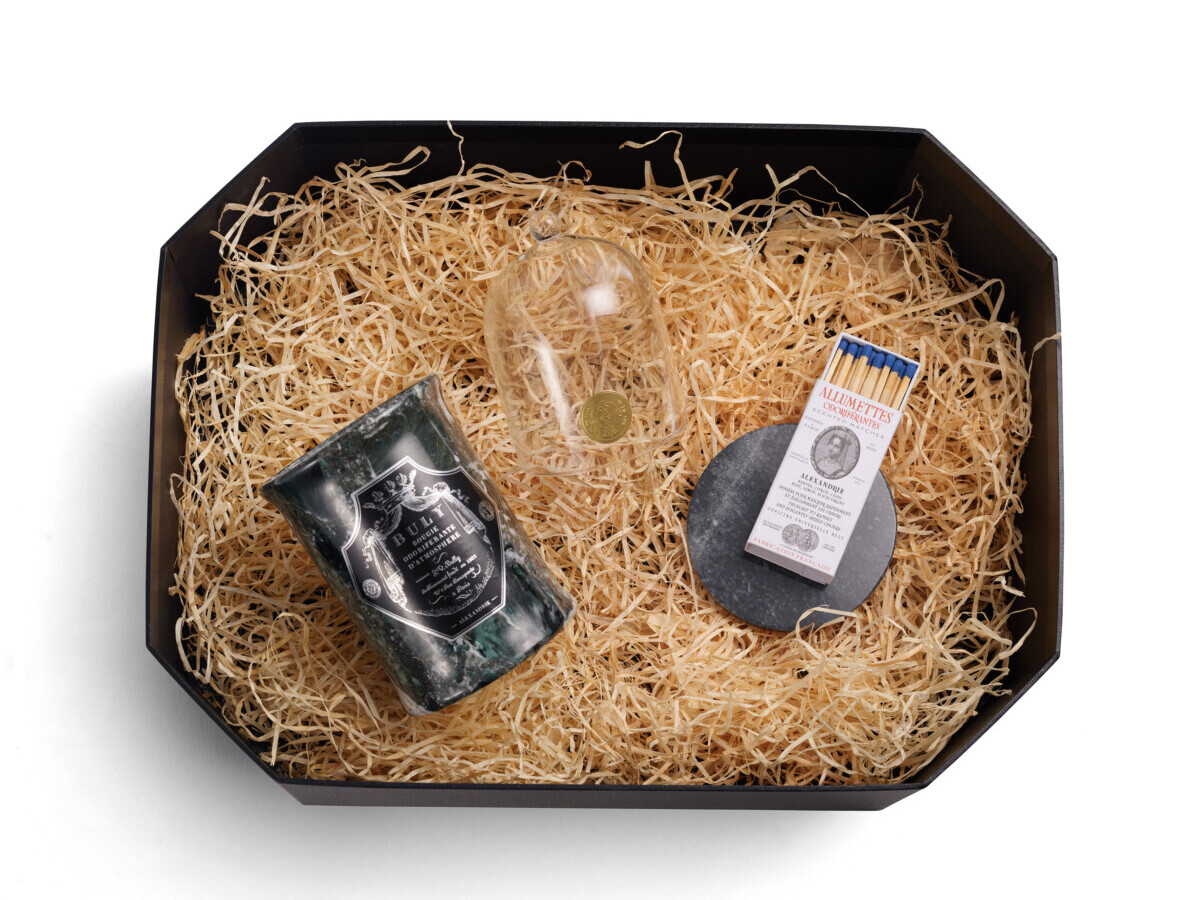 オフィシーヌ・ユニヴェルセル・ビュリー」から新作ギフトボックス