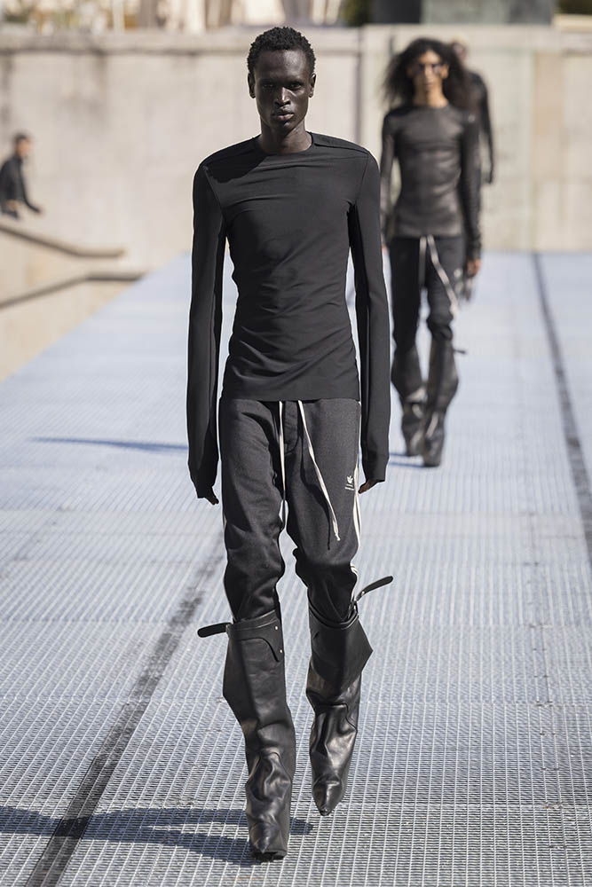Rick Owens fashion show in Paris, Spring Summer 2027 Menswear Fashion Week Photo by Valerio Mezzanotti