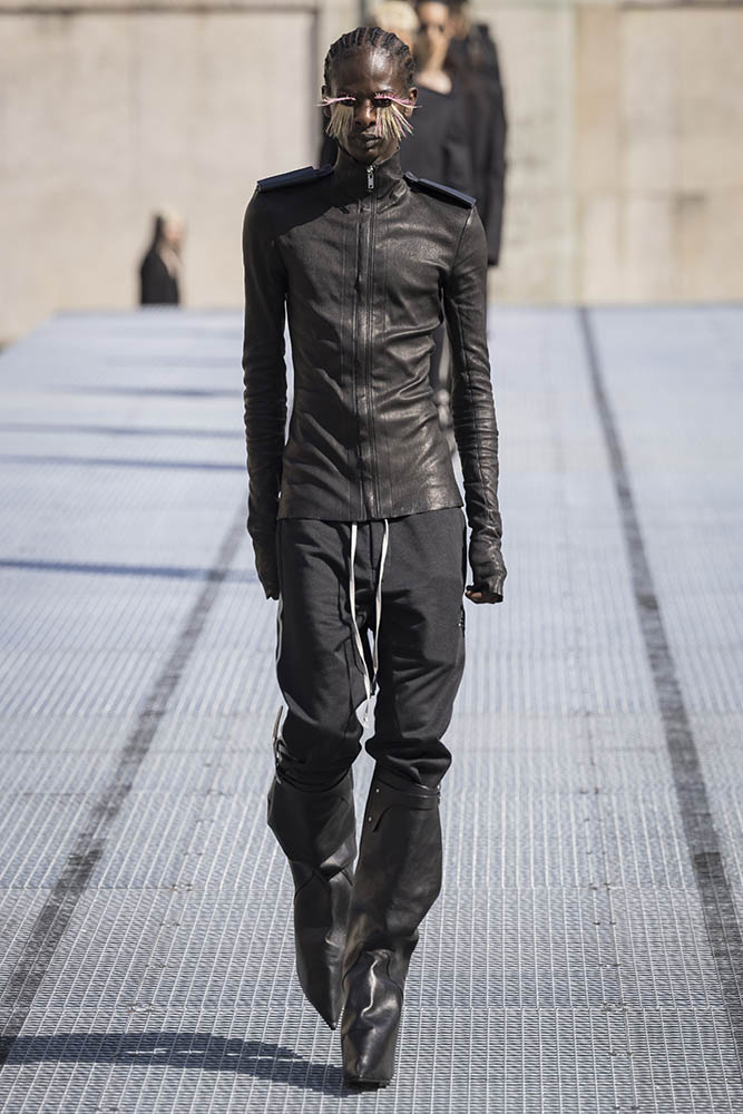 Rick Owens fashion show in Paris, Spring Summer 2027 Menswear Fashion Week Photo by Valerio Mezzanotti