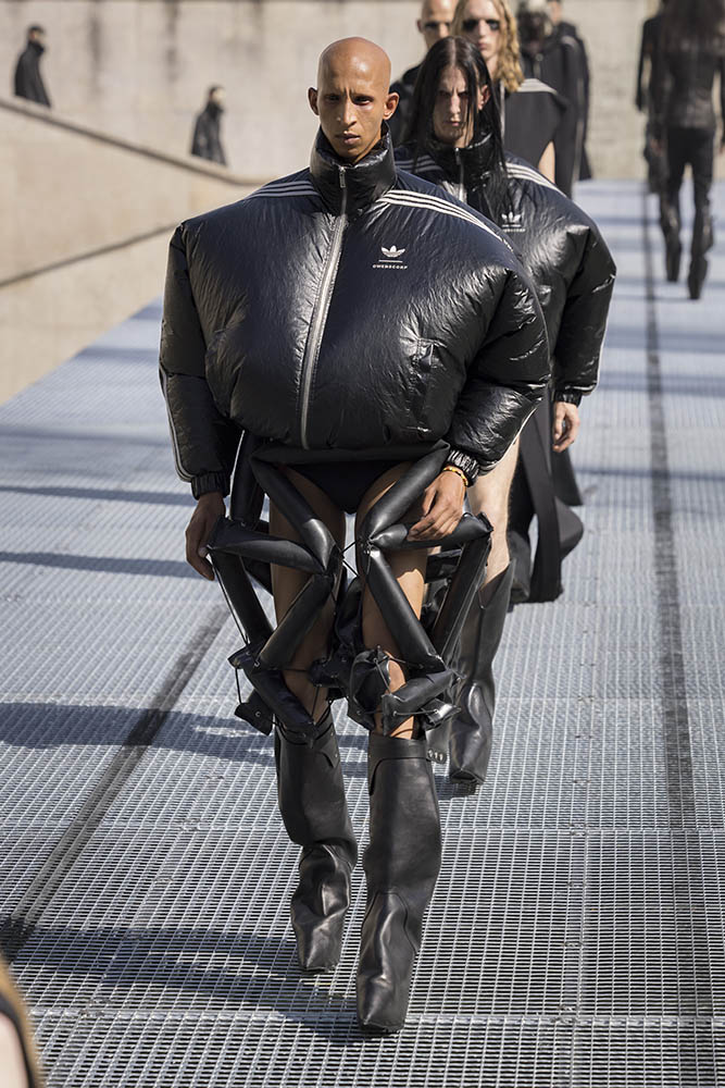 Rick Owens fashion show in Paris, Spring Summer 2027 Menswear Fashion Week Photo by Valerio Mezzanotti