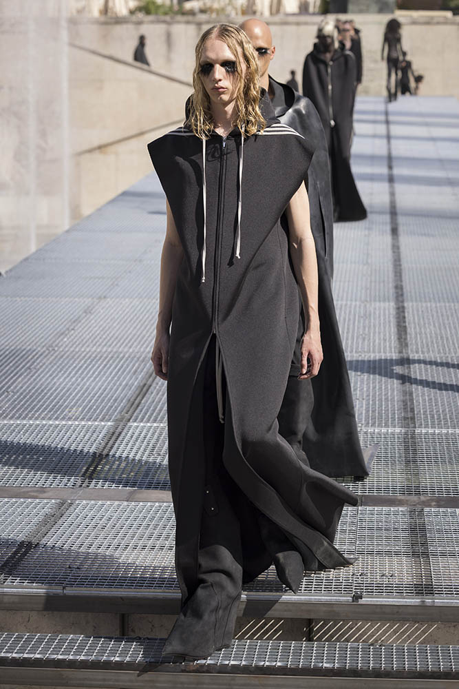 Rick Owens fashion show in Paris, Spring Summer 2027 Menswear Fashion Week Photo by Valerio Mezzanotti