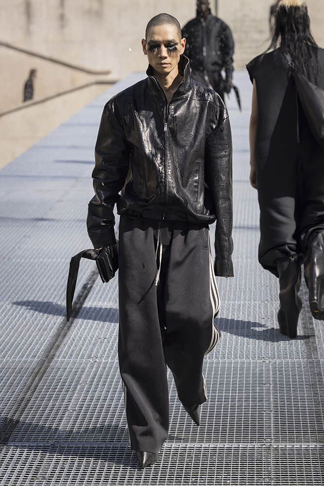 Rick Owens fashion show in Paris, Spring Summer 2027 Menswear Fashion Week Photo by Valerio Mezzanotti