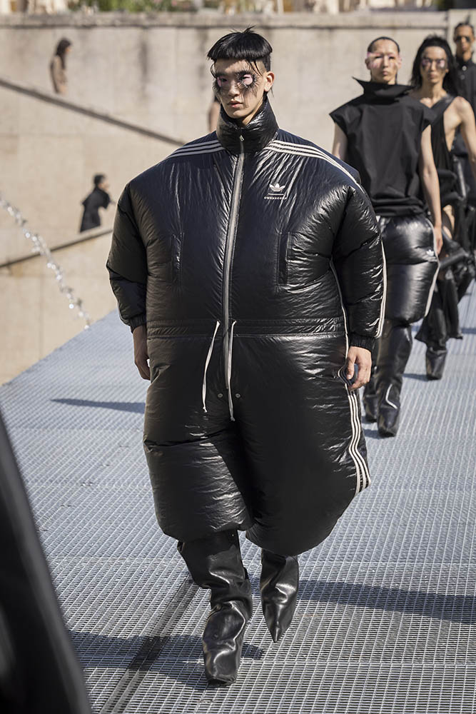 Rick Owens fashion show in Paris, Spring Summer 2027 Menswear Fashion Week Photo by Valerio Mezzanotti