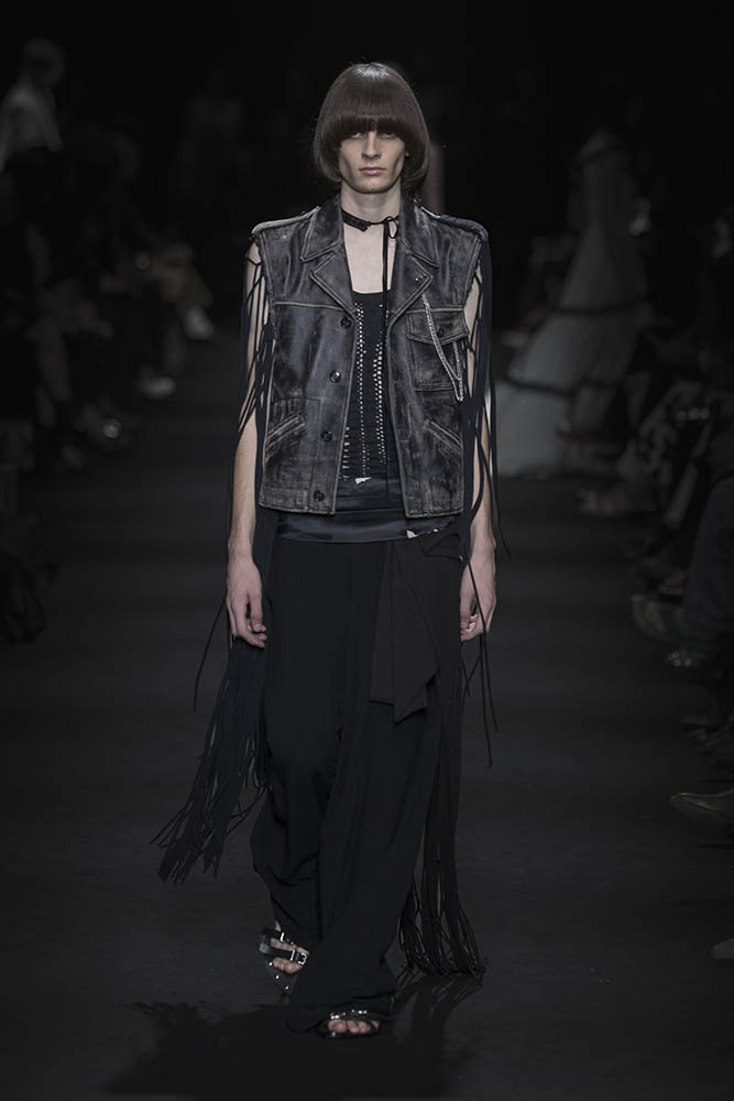 Model on the runway at the Ann Demeulemeester fashion show in Paris, Spring Summer 2027 Ready To Wear Fashion Week
