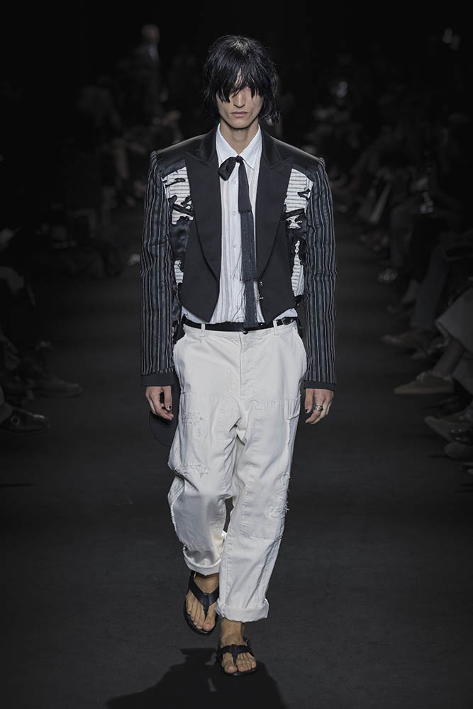 Model on the runway at the Ann Demeulemeester fashion show in Paris, Spring Summer 2027 Ready To Wear Fashion Week